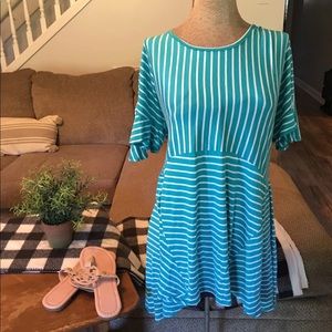 Turquoise tunic top size large Euc